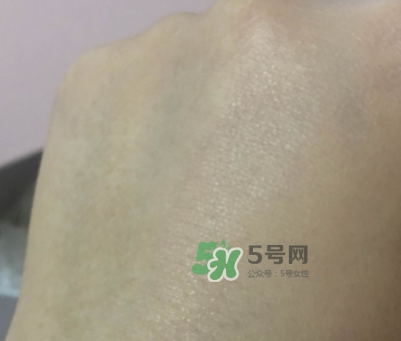 蘭蔻小粉盒氣墊多少錢？蘭蔻小粉盒氣墊專柜價格