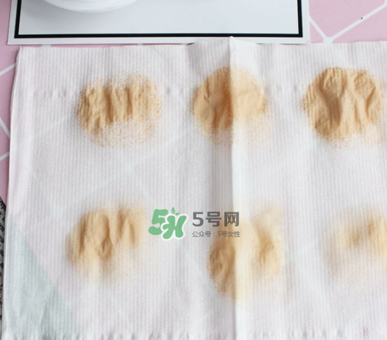 蘭蔻小粉盒氣墊色號(hào) 蘭蔻小粉盒氣墊試色 蘭蔻小粉盒氣墊色號(hào) 蘭蔻小粉盒氣墊試色