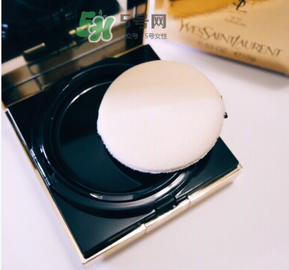 ysl蕾絲氣墊粉餅色號(hào)介紹 ysl蕾絲氣墊粉餅試色 ysl蕾絲氣墊粉餅色號(hào)介紹 ysl蕾絲氣墊粉餅試色