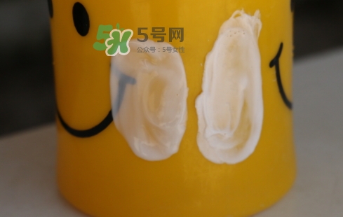 悅詩(shī)風(fēng)吟火山七彩泥面膜真假 悅詩(shī)風(fēng)吟火山七彩泥使用心得 悅詩(shī)風(fēng)吟火山七彩泥面膜真假 悅詩(shī)風(fēng)吟火山七彩泥使用心得