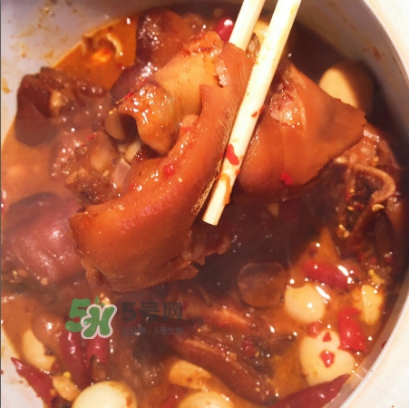 豬八戒踢皮球是什么菜 豬蹄燉鵪鶉蛋的做法 豬八戒踢皮球是什么菜 豬蹄燉鵪鶉蛋的做法