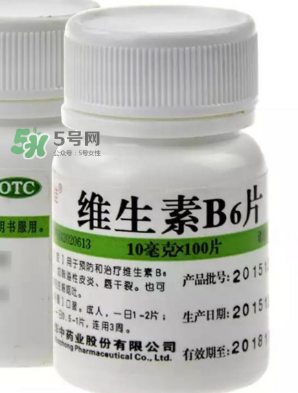 長(zhǎng)閉口用什么護(hù)膚品？長(zhǎng)閉口怎么辦？