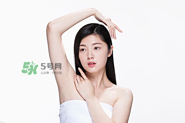 干性皮膚怎么保濕 干性皮膚怎樣補水保濕 干性皮膚怎么保濕 干性皮膚怎樣補水保濕