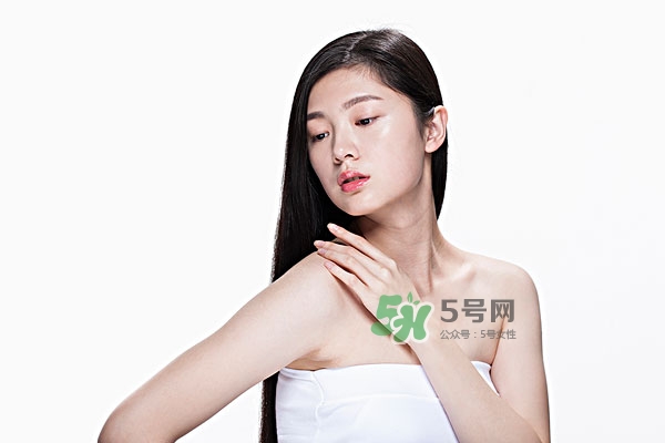 干性皮膚怎么保濕 干性皮膚怎樣補水保濕 干性皮膚怎么保濕 干性皮膚怎樣補水保濕