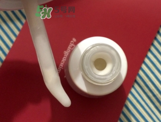 神仙水和小燈泡哪個好？神仙水和小燈泡使用順序