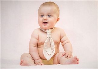 寶寶近視有什么癥狀？寶寶近視有什么表現(xiàn)？