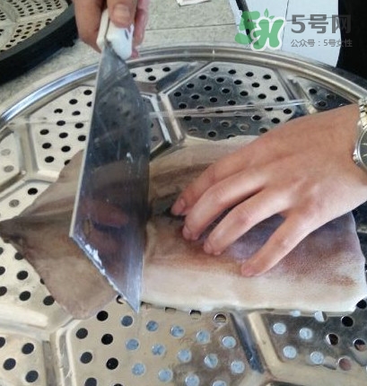 魷魚是堿性食物嗎？魷魚是酸性還是堿性？