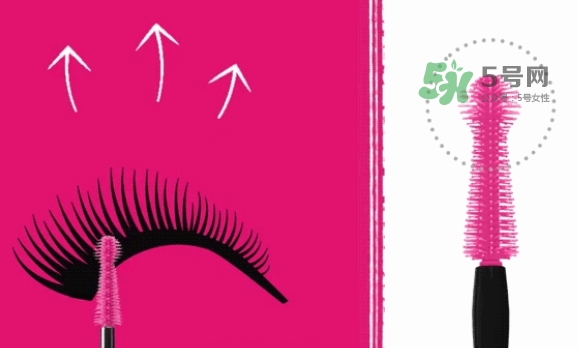 嬌蘭小黑裙睫毛膏怎么樣？嬌蘭小黑裙睫毛膏好用嗎