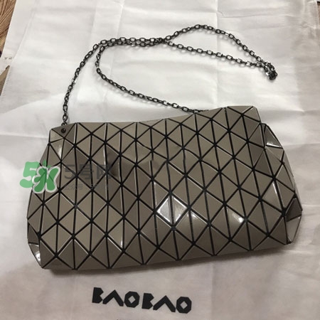 三宅一生鏈條包真假辨別_三宅一生菱格包真假鑒別 三宅一生鏈條包真假辨別_三宅一生菱格包真假鑒別