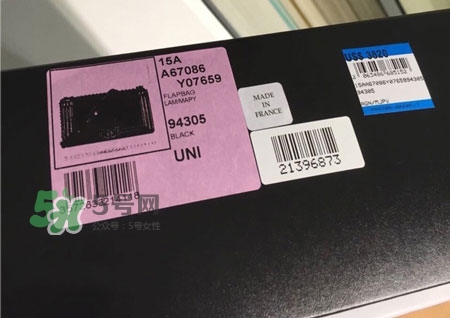 香奈兒cf包包真假怎么辨別_香奈兒cf包包真假對比圖 香奈兒cf包包真假怎么辨別_香奈兒cf包包真假對比圖