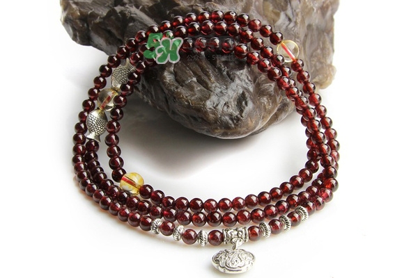 石榴石是什么做的？石榴是是怎么形成的？