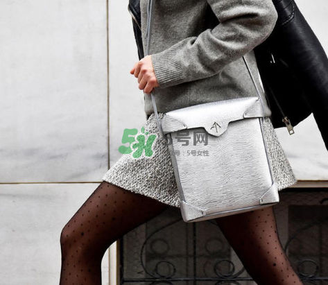 manu atelier包包在哪買？manu atelier國內(nèi)有專柜嗎？