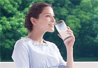 孕婦奶粉和普通奶粉的區(qū)別  懷孕必須喝孕婦奶粉嗎？