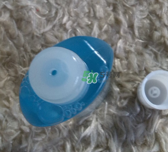 美寶蓮眼唇卸妝液可以卸臉嗎 美寶蓮眼唇卸妝液怎么樣 美寶蓮眼唇卸妝液可以卸臉嗎 美寶蓮眼唇卸妝液怎么樣