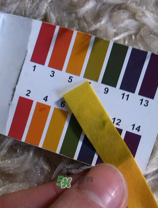 美寶蓮眼唇卸妝液可以卸臉嗎 美寶蓮眼唇卸妝液怎么樣 美寶蓮眼唇卸妝液可以卸臉嗎 美寶蓮眼唇卸妝液怎么樣