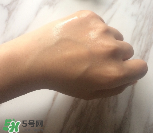 bobbi brown卸妝油好用嗎？芭比波朗卸妝油怎么樣？