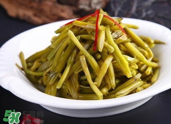 為什么說(shuō)黃花菜都涼了？黃花菜為什么要抽芯