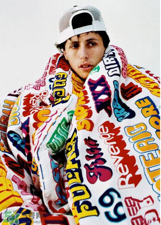 supreme與hysteric glamour2017秋冬聯(lián)名怎么樣_好看嗎？