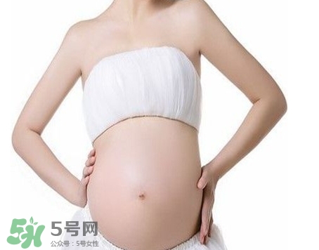 孕婦胸部長妊娠紋嗎？胸部長妊娠紋了怎么辦？