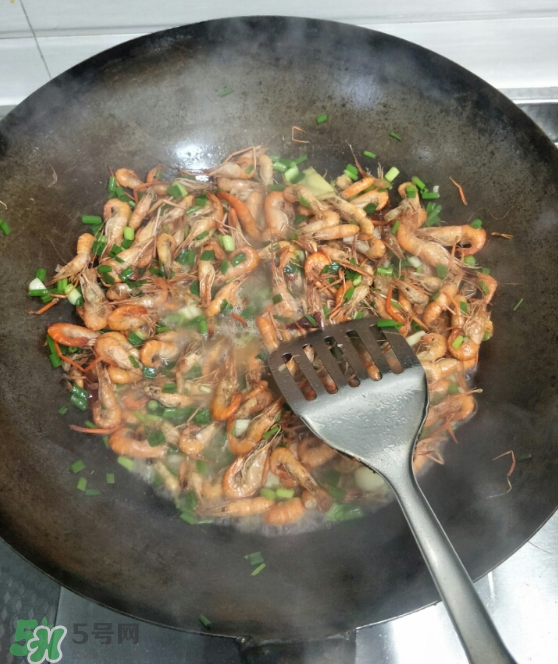 河蝦是發(fā)物嗎？河蝦是不是發(fā)物？