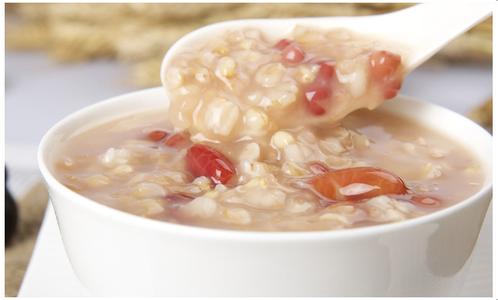 秋冬換季注意什么 秋冬換季怎么養(yǎng)生 秋冬換季注意什么 秋冬換季怎么養(yǎng)生