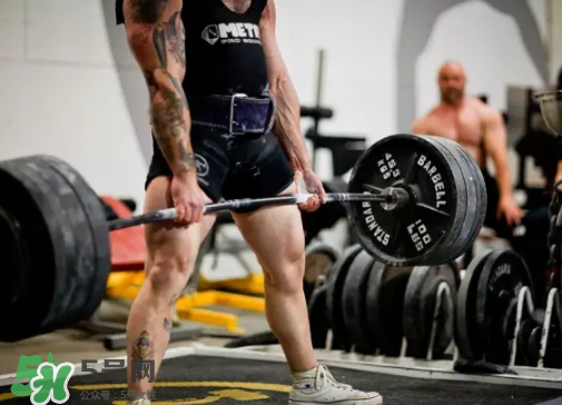 硬拉為什么要正反握？硬拉為什么要正反手？