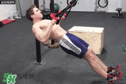 trx劃船是練什么的？trx劃船怎么練？