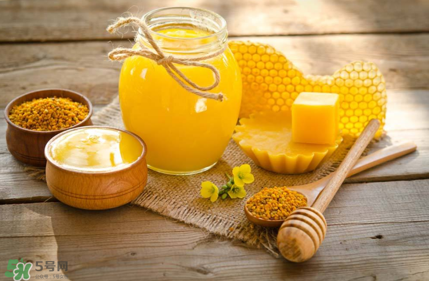 秋天吃什么養(yǎng)生？秋天養(yǎng)生食譜