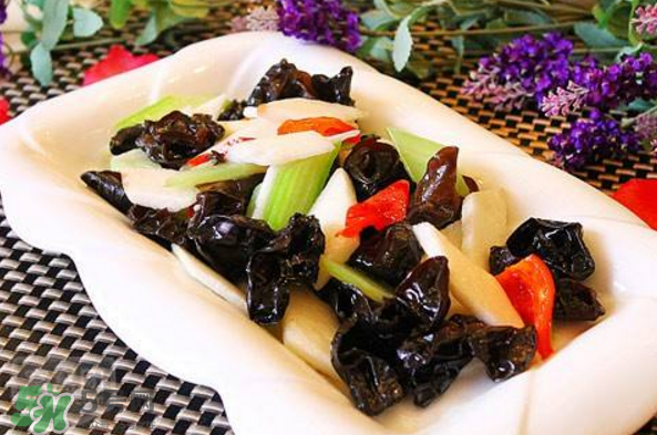 秋天吃什么養(yǎng)生？秋天養(yǎng)生食譜