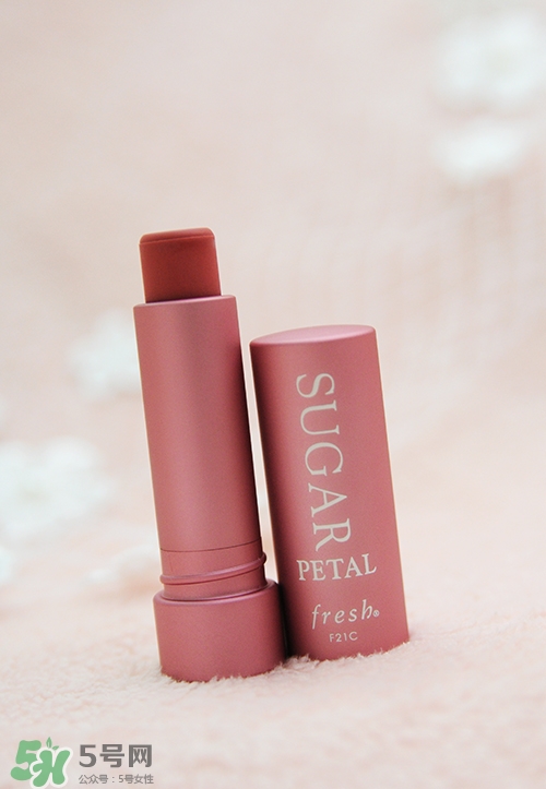 fresh馥蕾詩澄糖滋潤護(hù)唇膏如何選色 fresh馥蕾詩澄糖滋潤護(hù)唇膏如何選色