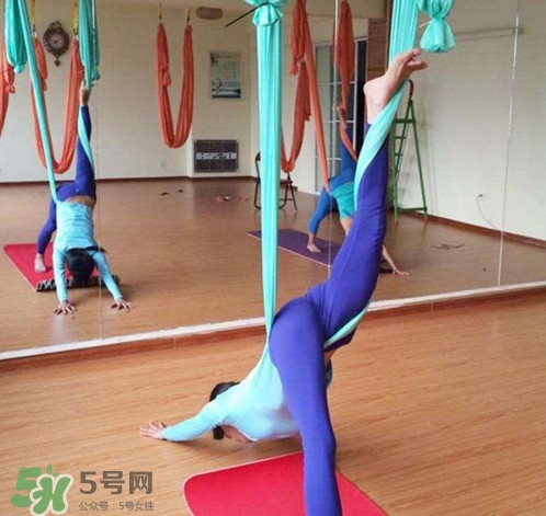 空中瑜伽誰(shuí)發(fā)明的？空中瑜伽到底有哪些功效