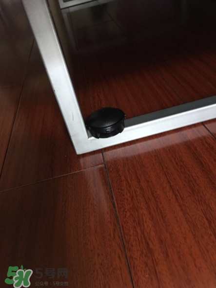 日本蟑螂藥小黑屋怎么用？日本蟑螂藥使用方法