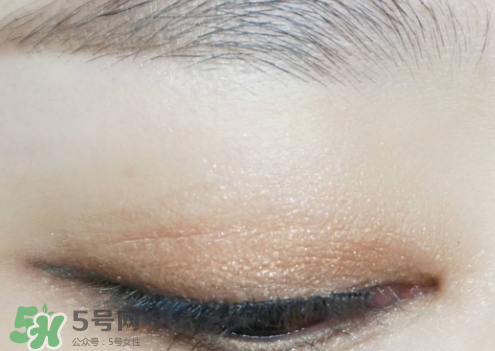 美寶蓮眼影盤多少錢？美寶蓮眼影盤專柜價格