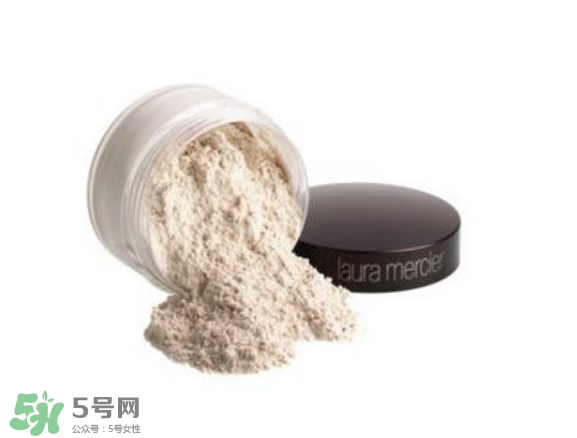 散粉粉餅定妝噴霧有什么區(qū)別？定妝產(chǎn)品推薦