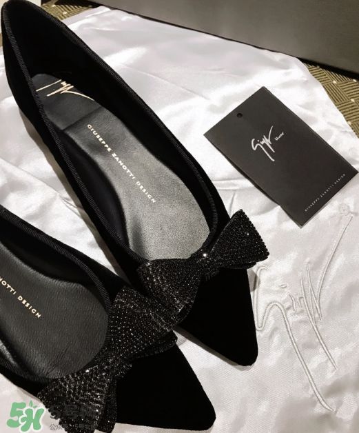 gz鞋子專柜正品多少錢？gz鞋子一般多少價(jià)位？