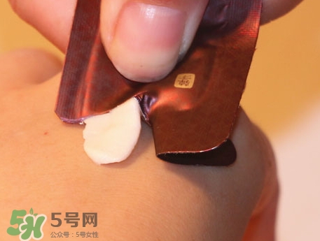 雪花秀珍雪眼霜怎么樣_好用嗎 雪花秀珍雪眼霜怎么樣_好用嗎