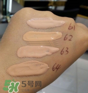 雅詩蘭黛水粉底色號(hào) 雅詩蘭黛水粉底試色 雅詩蘭黛水粉底色號(hào) 雅詩蘭黛水粉底試色