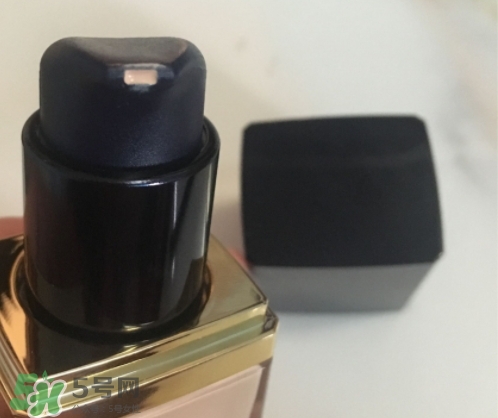 雅詩蘭黛水粉底色號(hào) 雅詩蘭黛水粉底試色 雅詩蘭黛水粉底色號(hào) 雅詩蘭黛水粉底試色