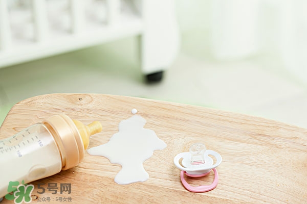 奶瓶怎么清洗干凈 母乳奶瓶怎么清洗 奶瓶怎么清洗干凈 母乳奶瓶怎么清洗