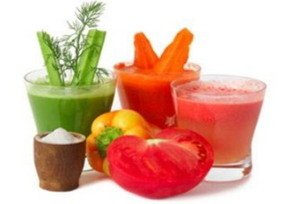 芹菜和什么榨汁好喝？芹菜榨汁需要煮熟嗎？