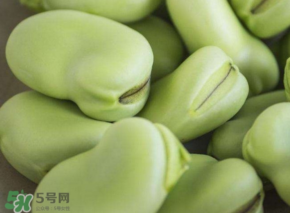 脆肉鯇吃什么的？脆肉鯇和皖魚有什么區(qū)別