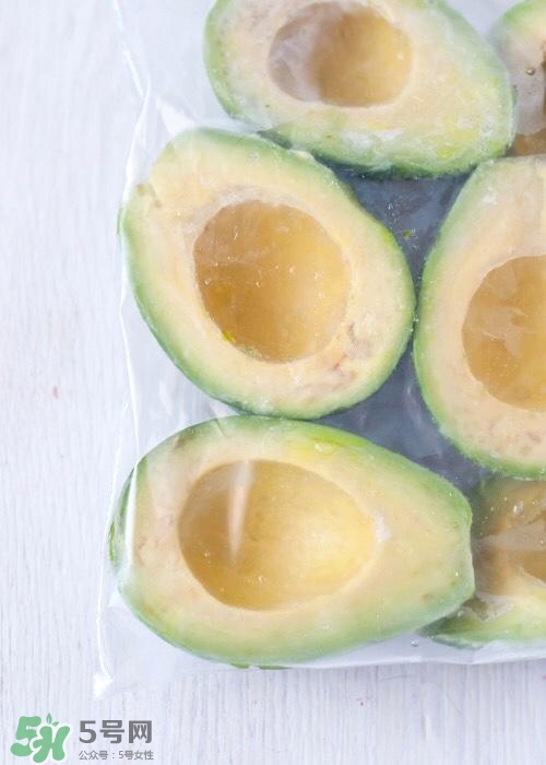 牛油果隔夜了還能吃嗎？牛油果可以冷凍保存嗎？