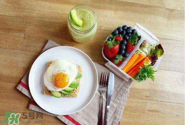 牛油果晚上可以吃嗎？牛油果晚上吃會胖嗎？