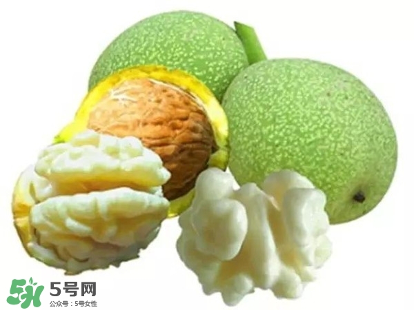 新鮮核桃怎么吃？新鮮核桃怎么給寶寶吃？