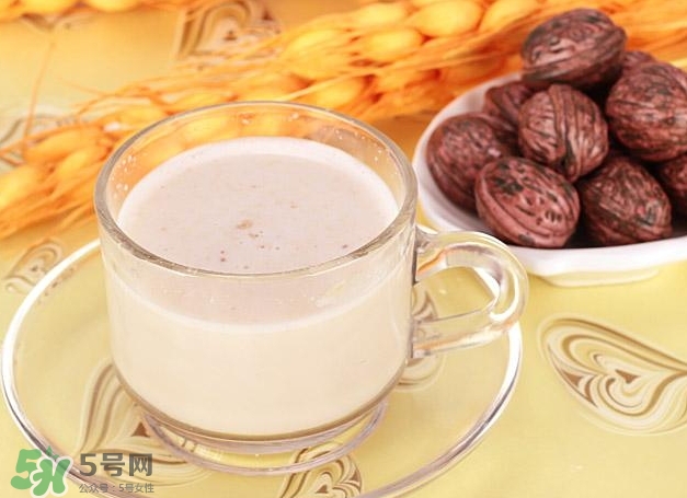 喝核桃粉有什么好處？喝核桃粉會(huì)長(zhǎng)胖嗎？