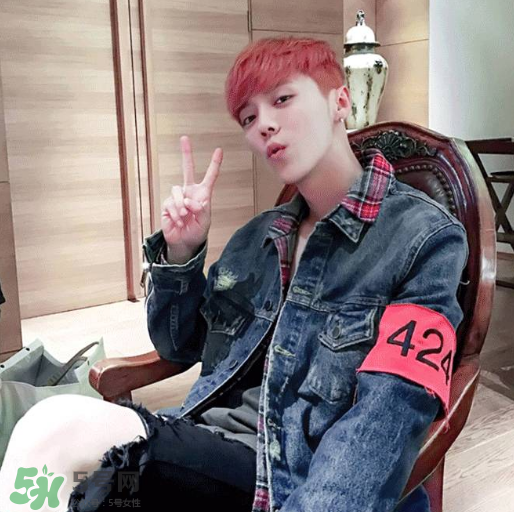 424袖標(biāo)是什么牌子？424 on fairfax是什么檔次？