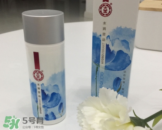 大寶水潤(rùn)靈動(dòng)保濕精華乳怎么樣_好用嗎 大寶水潤(rùn)靈動(dòng)保濕精華乳怎么樣_好用嗎