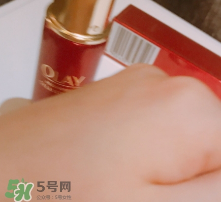 olay小臉精華怎么樣？olay玉蘭油臻粹系列小臉精華功效