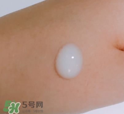 olay小臉精華怎么樣？olay玉蘭油臻粹系列小臉精華功效