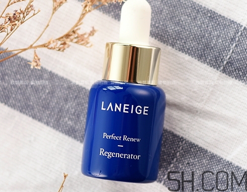 蘭芝小藍瓶精華怎么用_蘭芝小藍瓶精華使用方法 蘭芝小藍瓶精華怎么用_蘭芝小藍瓶精華使用方法